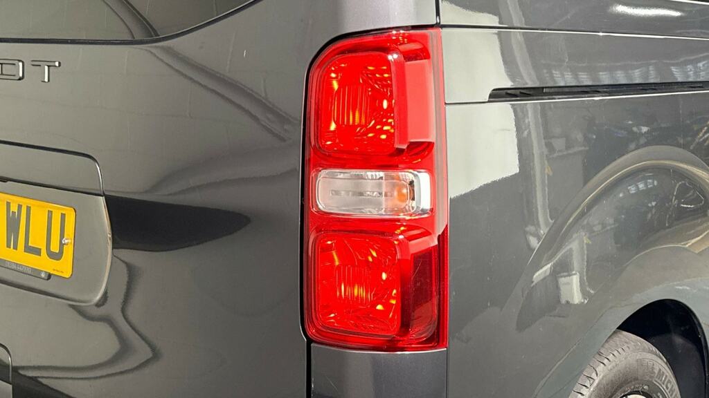 Peugeot e-Traveller Mpv Grey #8
