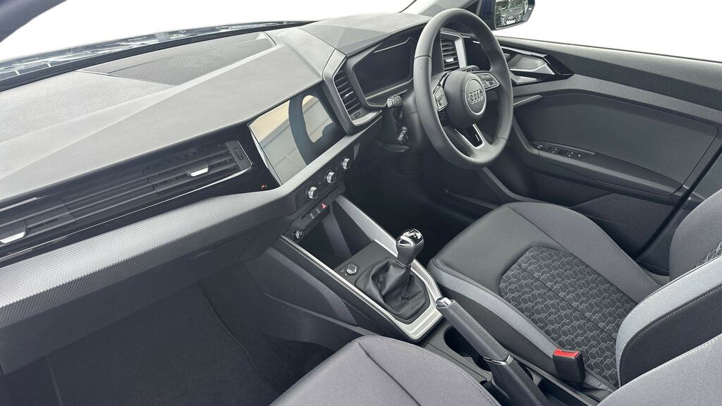 Audi A1 25 Tfsi Sport YD26JPA Blue #2