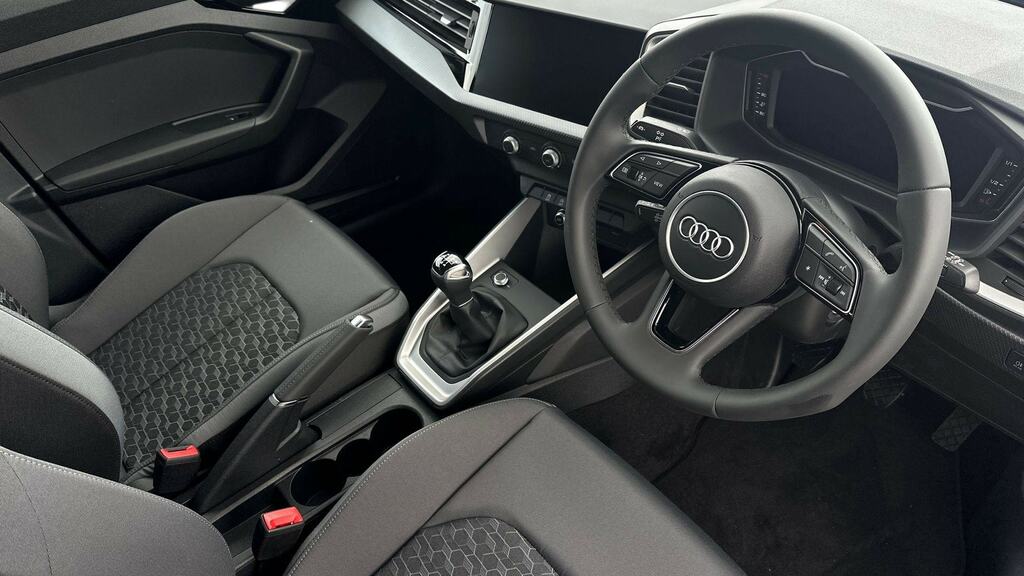 Audi A1 25 Tfsi Sport YD26JPA Blue #6