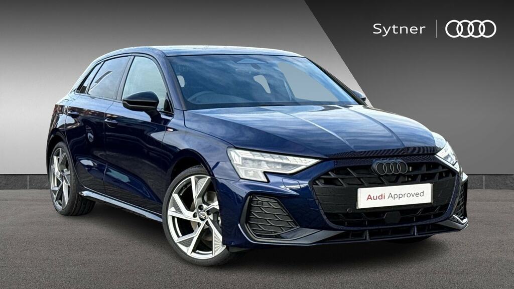 Audi A3 1.5 Tfsi 150 Black Edition S Tronic FN75AGX Blue