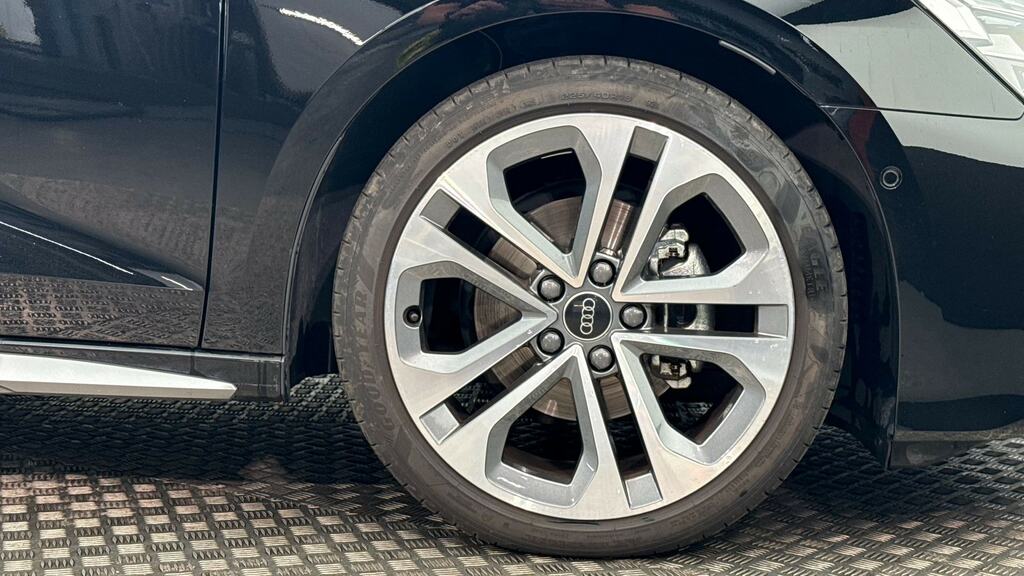 Audi A3 1.5 Tfsi 150 S Line S Tronic FN75ANX Black #5
