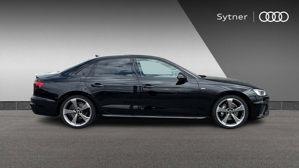 Audi A4 40 Tfsi 204 Black Edition S Tronic AE22WKK Black #4
