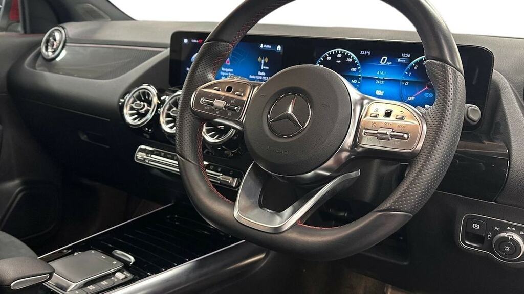 Mercedes-Benz GLA Class Gla 250E Amg Line Premium MP23JYO Red #3