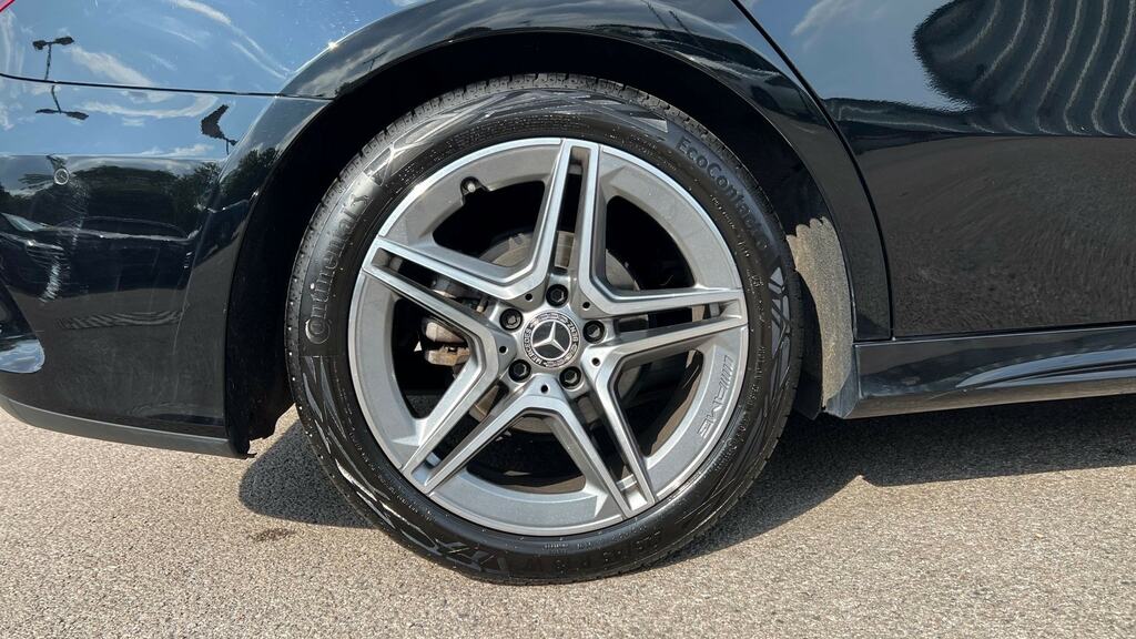 Mercedes-Benz A Class A180 Amg Line Executive KT23NXM Black #5