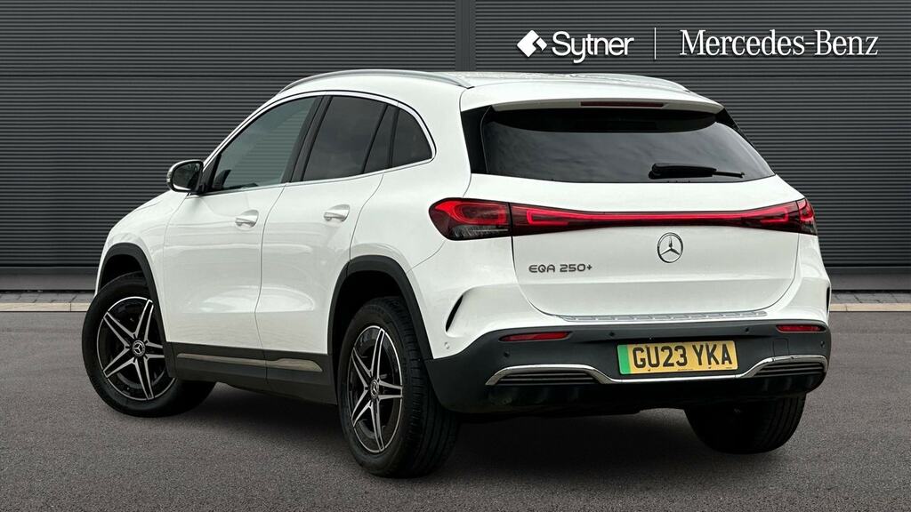Mercedes-Benz EQA Eqa 250 140Kw Amg Line 70.5Kwh White #2