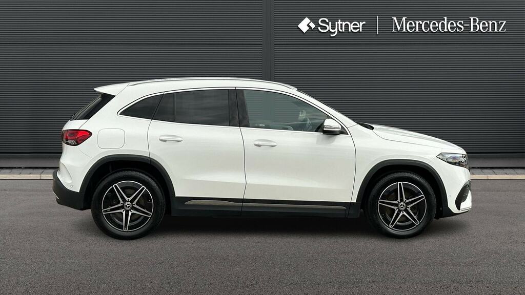 Mercedes-Benz EQA Eqa 250 140Kw Amg Line 70.5Kwh White #4
