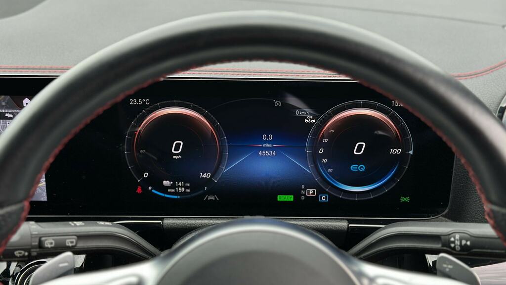 Mercedes-Benz EQA Eqa 350 4Matic Amg Line Premium White #13