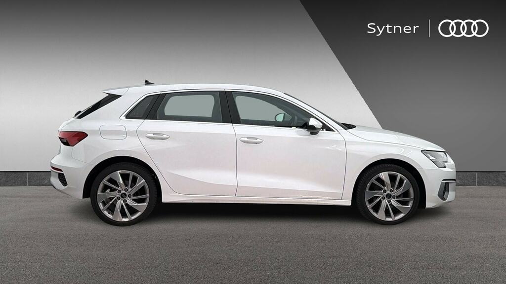 Audi A3 35 Tfsi Sport S Tronic CY24EFM White #4