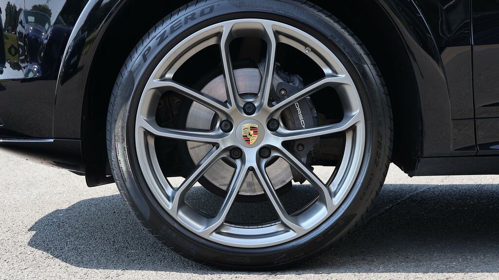 Porsche Cayenne Tiptronic S Black #4