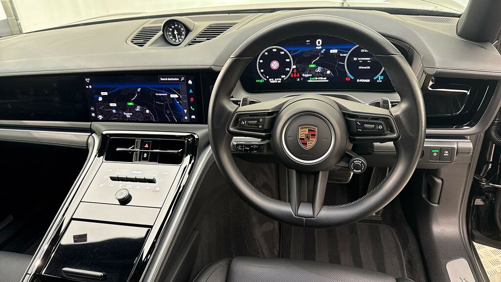 Porsche Panamera Panamera 4 E-hybrid Black #17