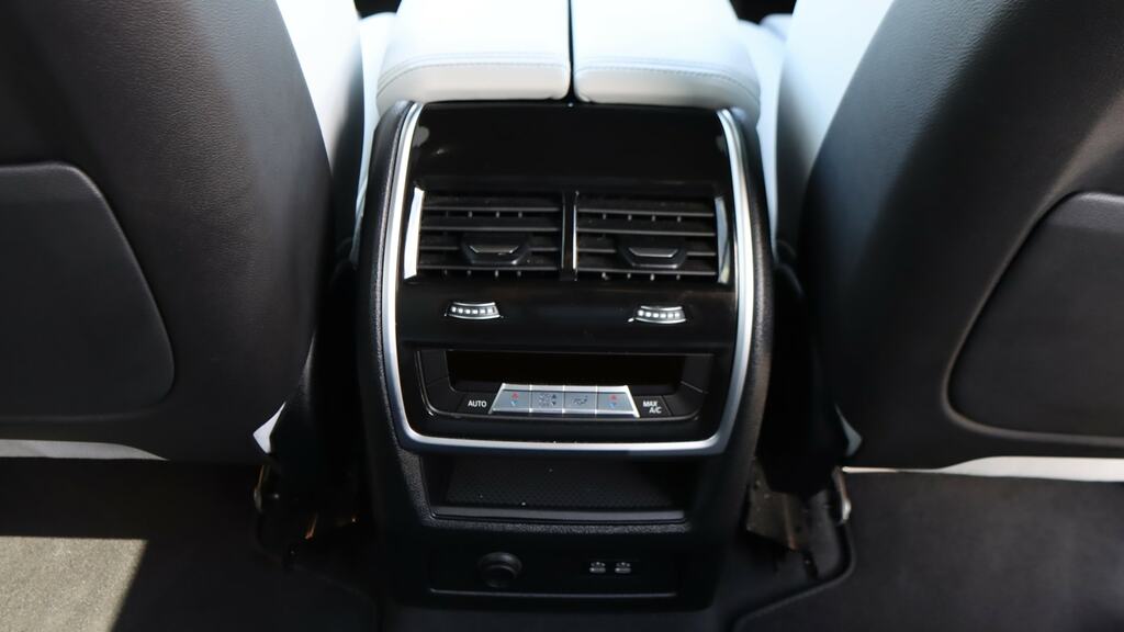 BMW X7 Xdrive40d Mht M Sport Step Black #29