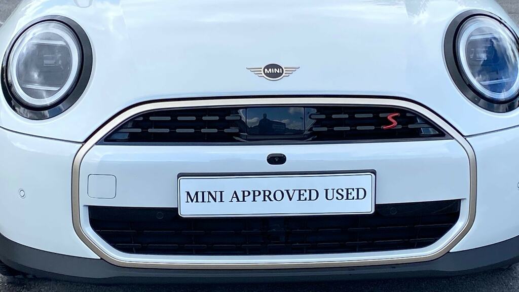 Mini Hatch 160Kw Se Exclusive Level 3 54Kwh White #25