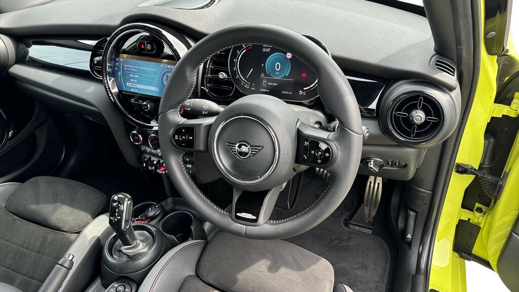 Mini Hatch 1.5 Cooper Sport Premium VK73KGP Yellow #6