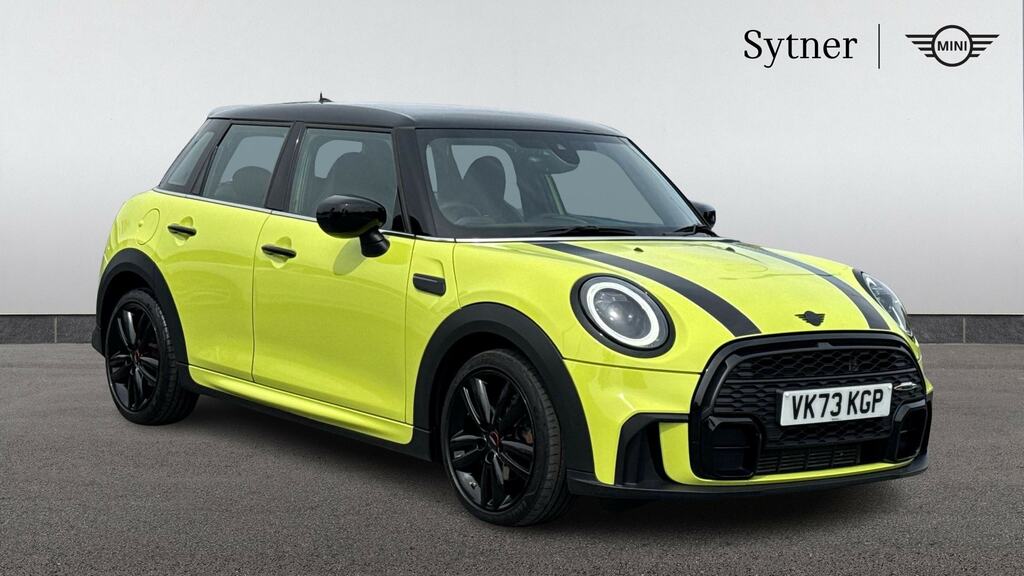 Mini Hatch 1.5 Cooper Sport Premium VK73KGP Yellow