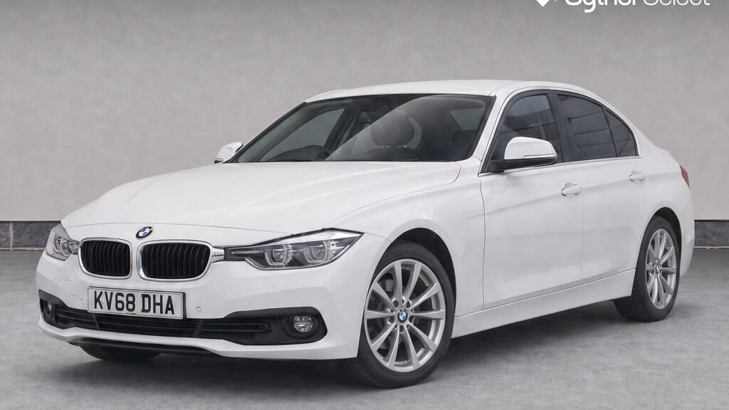 BMW 3 Series 318I Se Step KV68DHA White #2