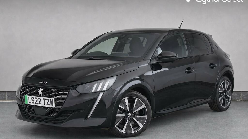 Peugeot e-208 100Kw Gt Premium 50Kwh Black #2