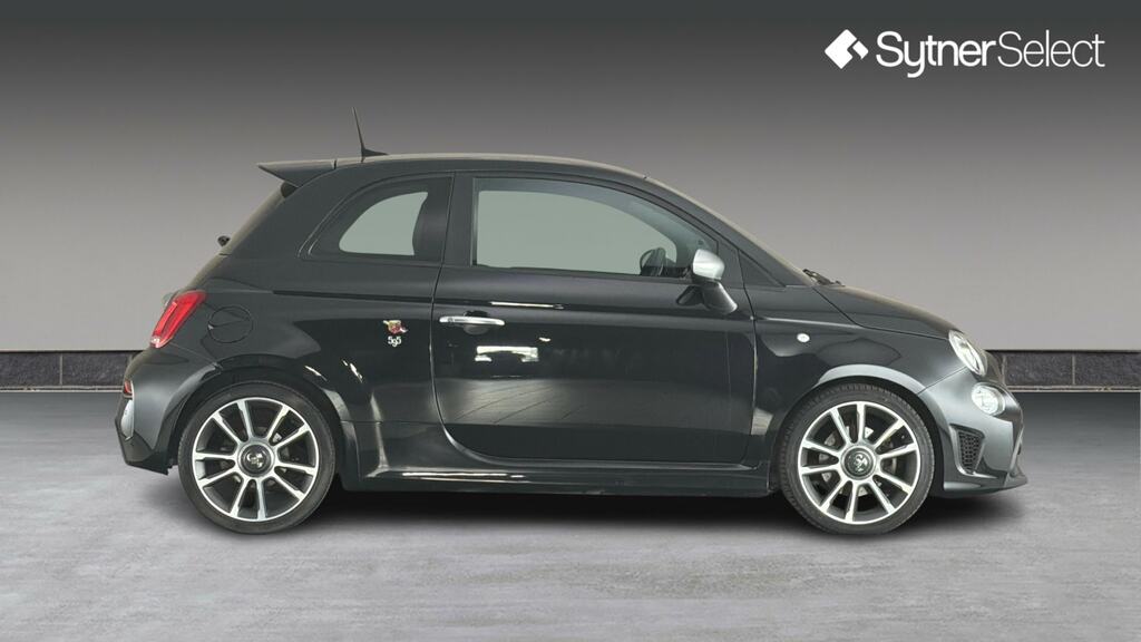 Abarth 595 1.4 T-jet 165 Turismo Black #3