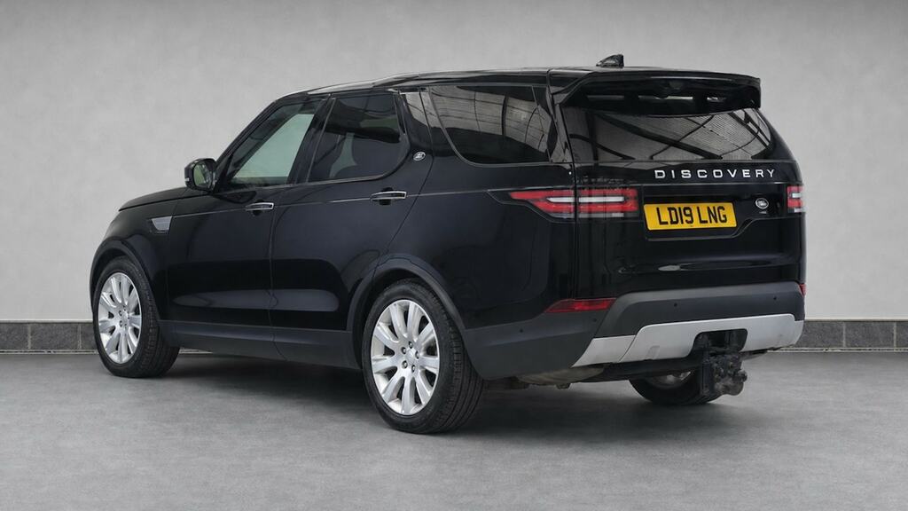 Land Rover Discovery 2.0 Si4 Hse Luxury Black #3