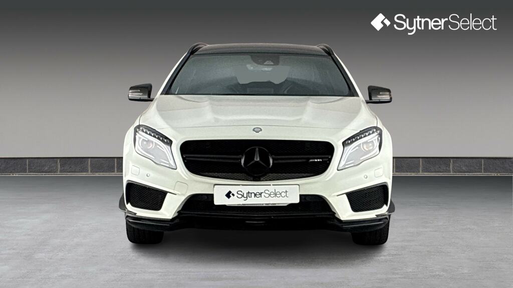 Mercedes-Benz GLA Class Amg Line Black #4