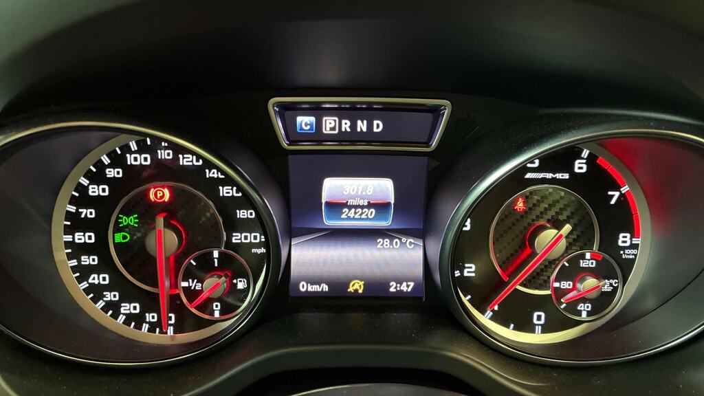 Mercedes-Benz GLA Class Amg Line Black #13