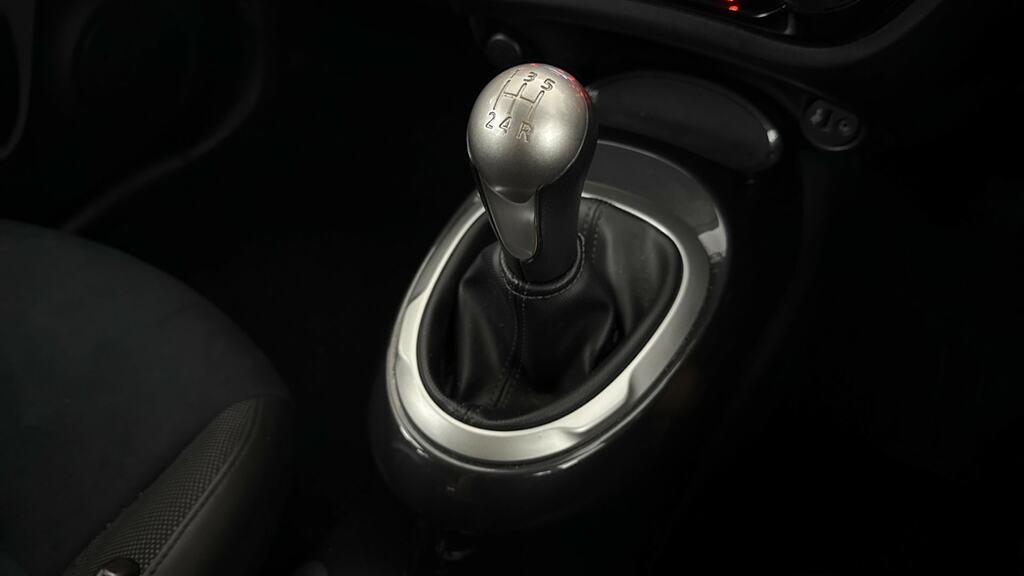 Nissan Juke Bose Personal Editio Blue #14
