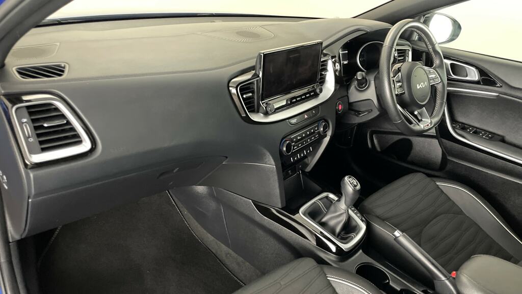 Kia Ceed 1.5T Gdi Isg Gt-line White #11