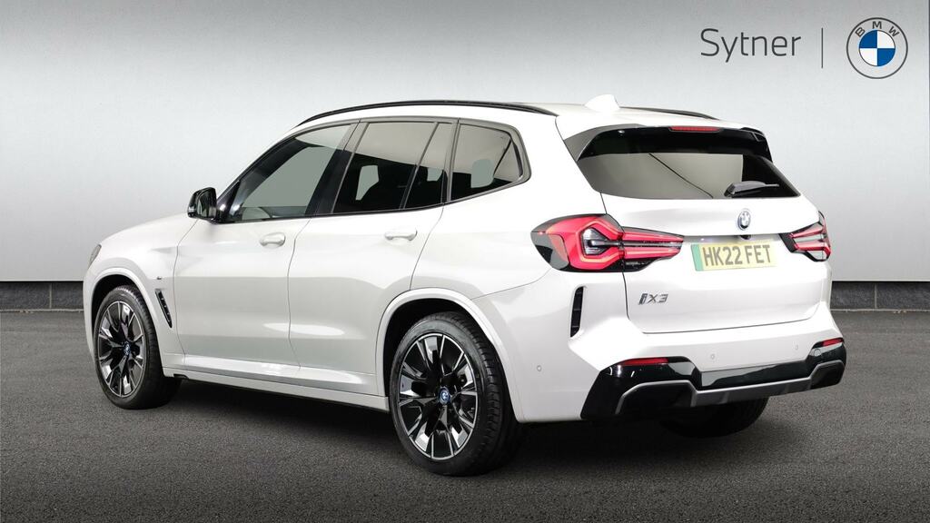 BMW iX3 210Kw M Sport Pro 80Kwh HK22FET White #2