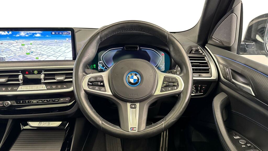 BMW iX3 210Kw M Sport Pro 80Kwh HK22FET White #5
