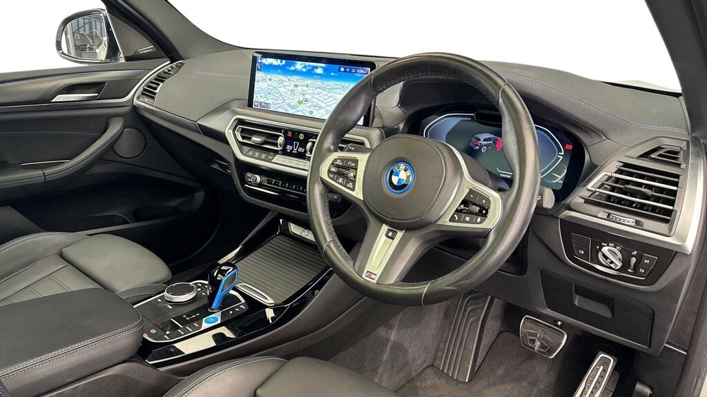 BMW iX3 210Kw M Sport Pro 80Kwh HK22FET White #6