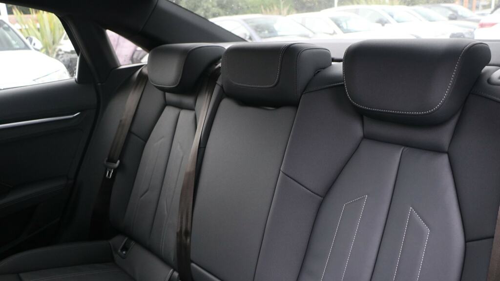 Audi A3 35 Tfsi Black Edition S Tronic Black #16