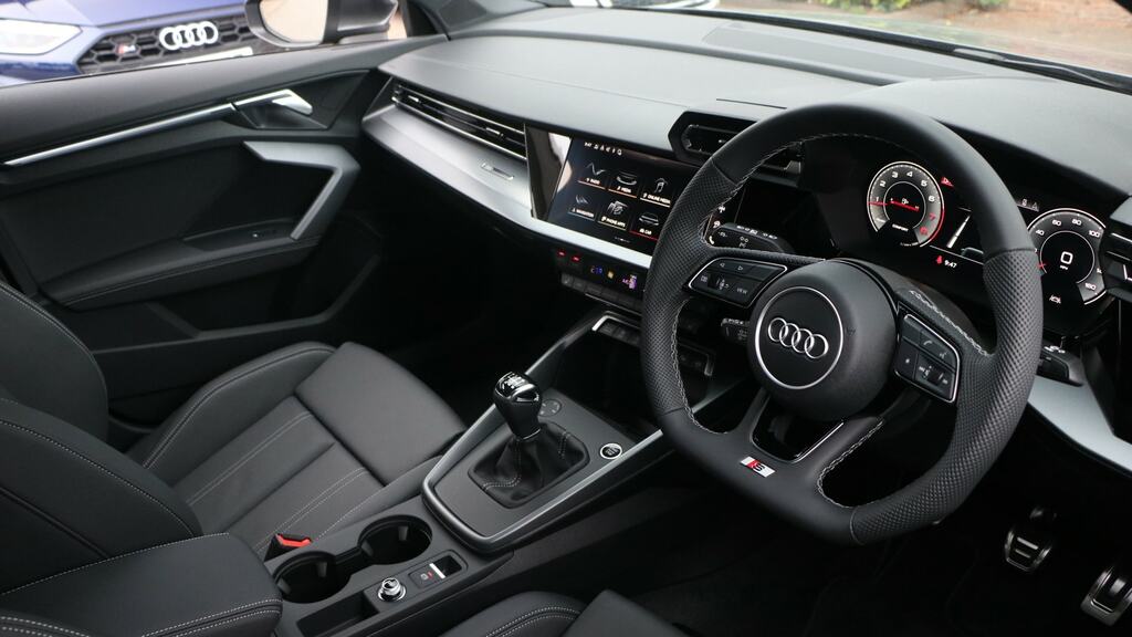 Audi A3 35 Tfsi Black Edition S Tronic Black #6