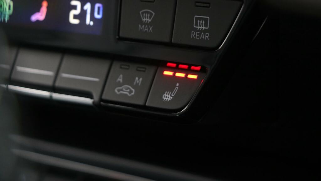 Audi A3 35 Tfsi Black Edition S Tronic Black #25