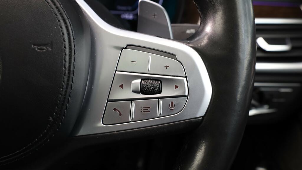 BMW 7 Series Saloon Black #18