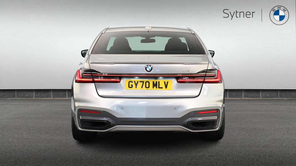 BMW 7 Series Saloon Black #15