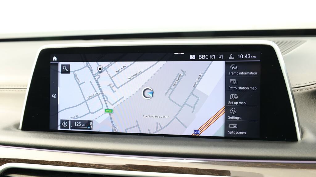 BMW 7 Series Saloon Black #24