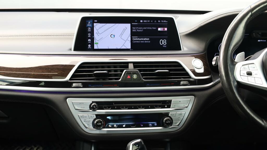 BMW 7 Series Saloon Black #8