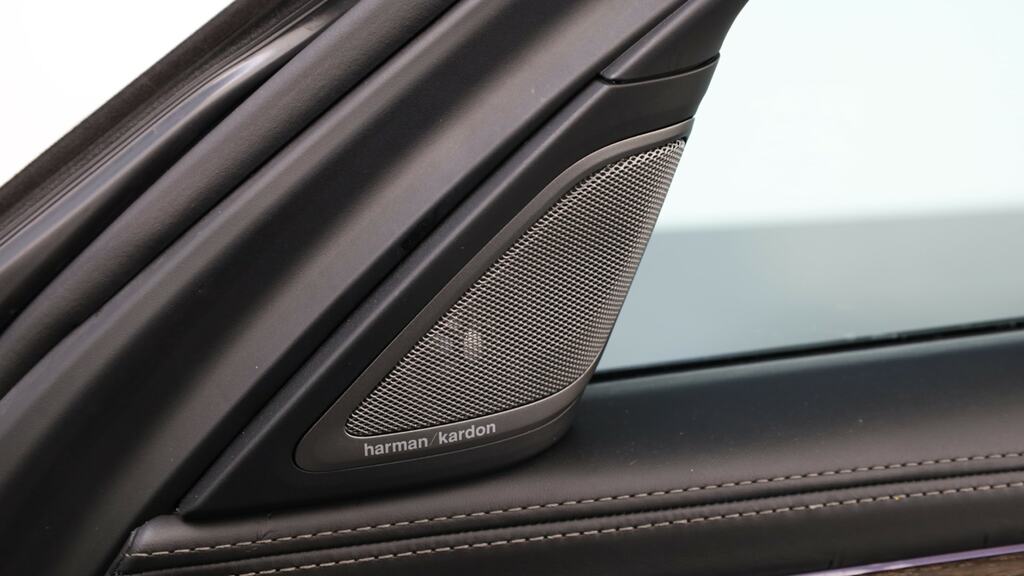 BMW 7 Series Saloon Black #20