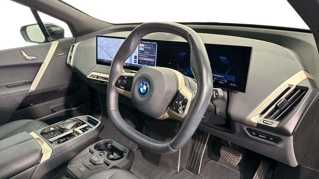 BMW iX 240Kw Xdrive40 M Sport 76.6Kwh Sky Black #6
