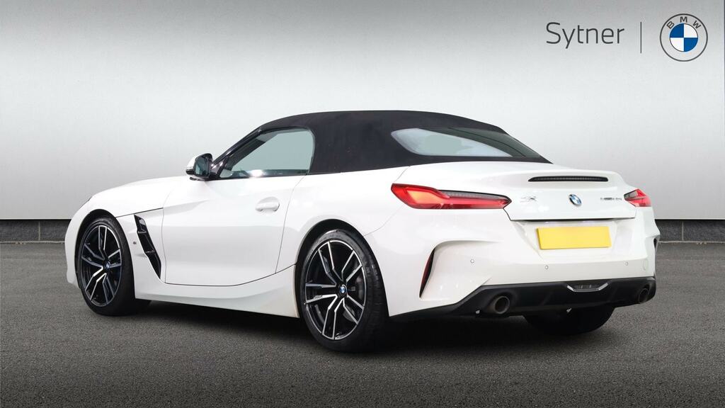 BMW Z4 Sdrive 20I M Sport White #4