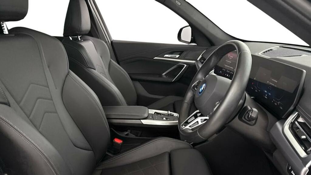 BMW iX1 150Kw Edrive20 Shadow Edition 65Kwh Blue #11