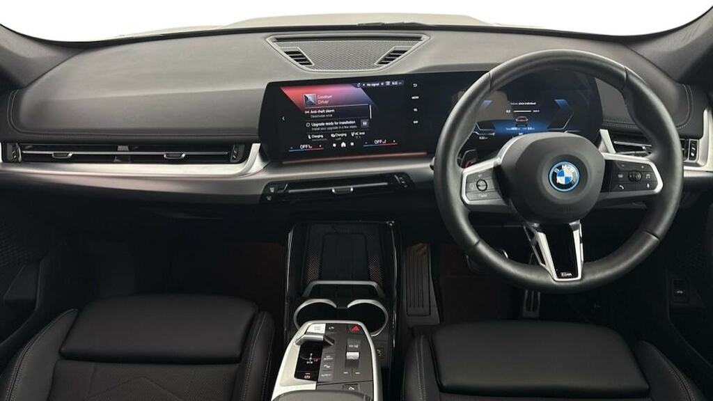 BMW iX1 150Kw Edrive20 M Sport 65Kwh Techpro Black #4