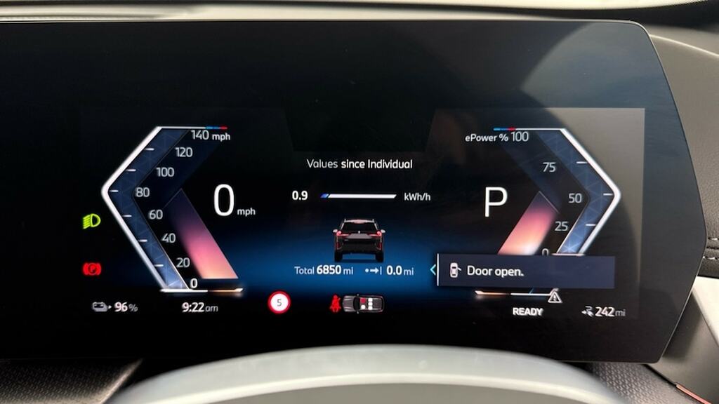 BMW iX1 150Kw Edrive20 Shadow Edition 65Kwh Blue #9