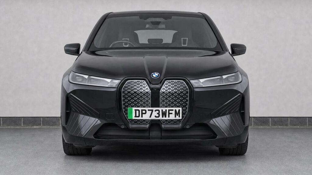 BMW iX 240Kw Xdrive40 M Sport 76.6Kwh Black #5