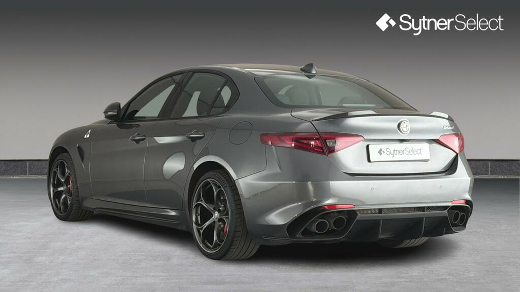 Alfa Romeo Giulia 2.9 V6 Biturbo Quadrifoglio Grey #2