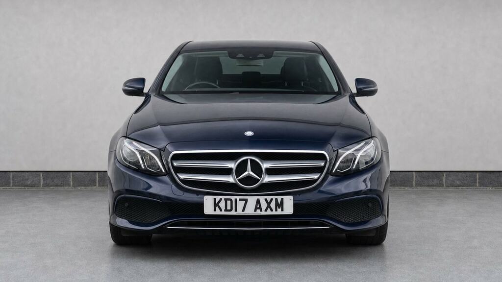 Mercedes-Benz E Class E350e Se 9G-tronic Blue #5