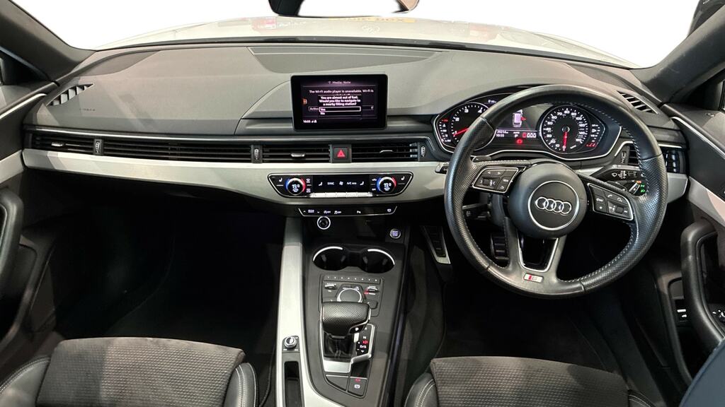 Audi A4 Avant 1.4 Tfsi Black Edition 2018 Black #6