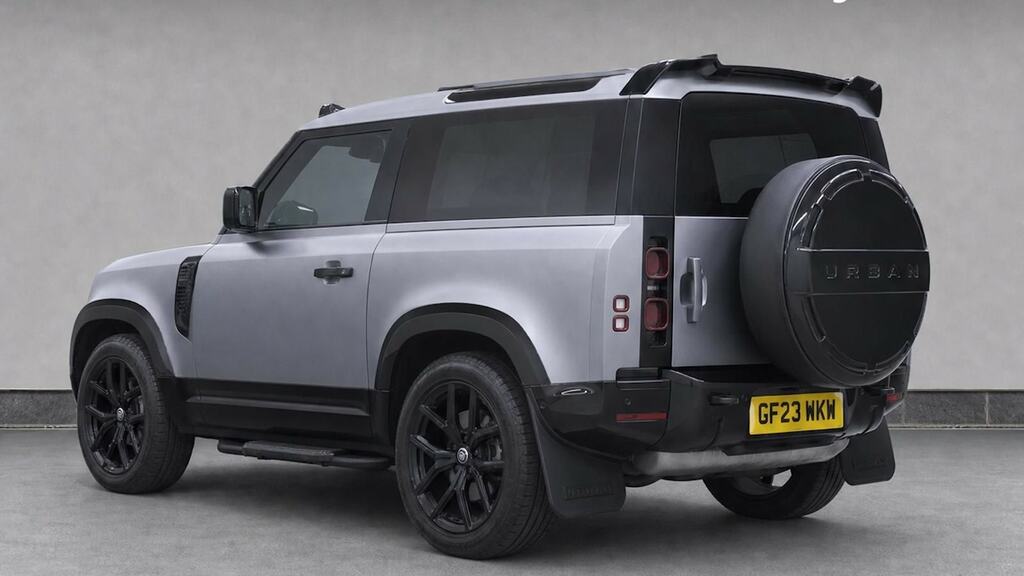 Land Rover Defender 90 3.0 D250 Hard Top Black #3