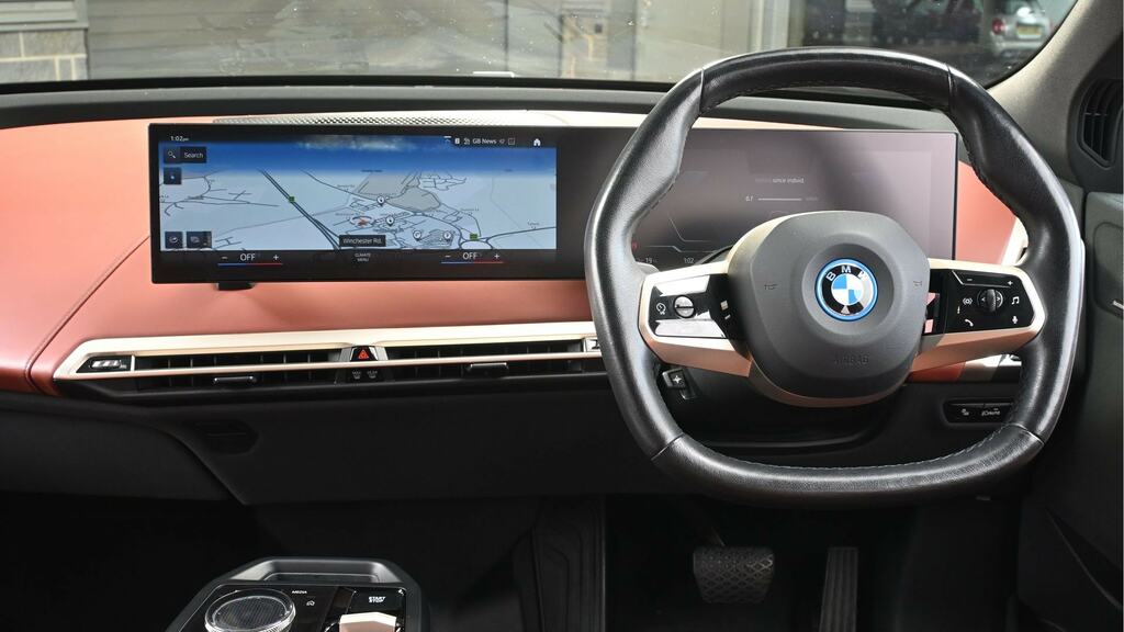 BMW iX 385Kw Xdrive50 M Sport 111.5Kwh Sky Grey #5