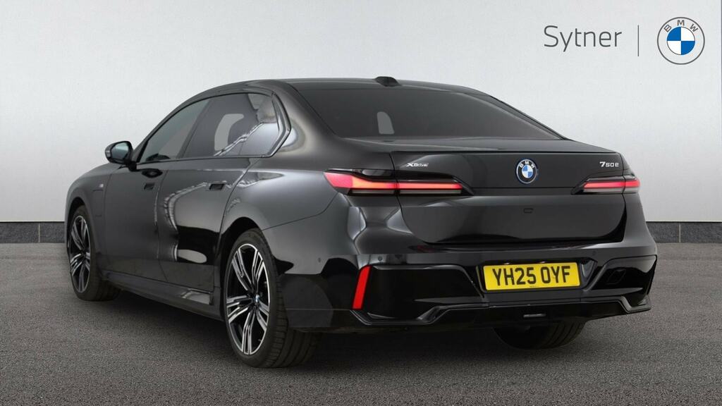BMW 7 Series 750E Xdrive M Sport Black #2