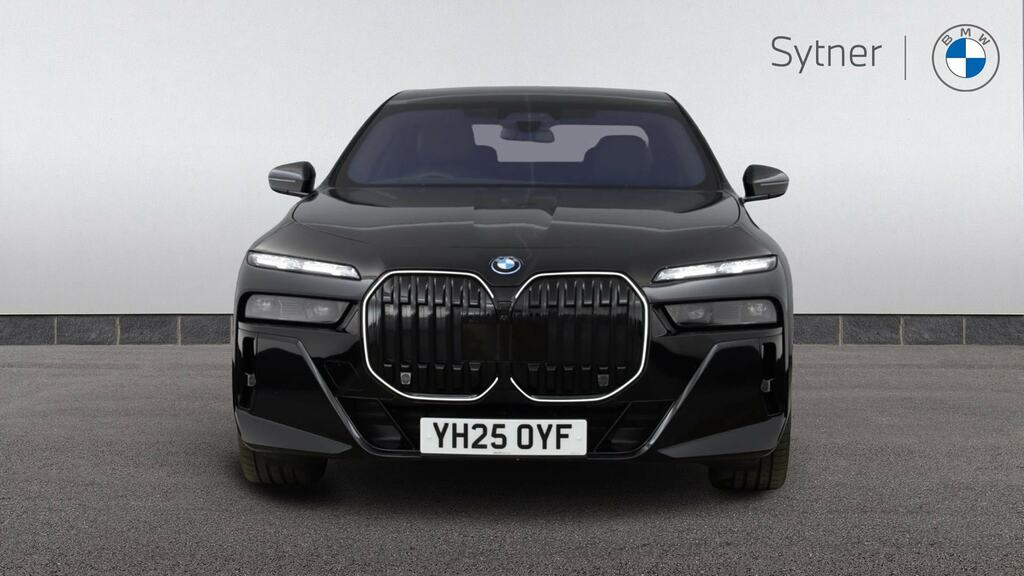 BMW 7 Series 730D Mht M Sport White #16